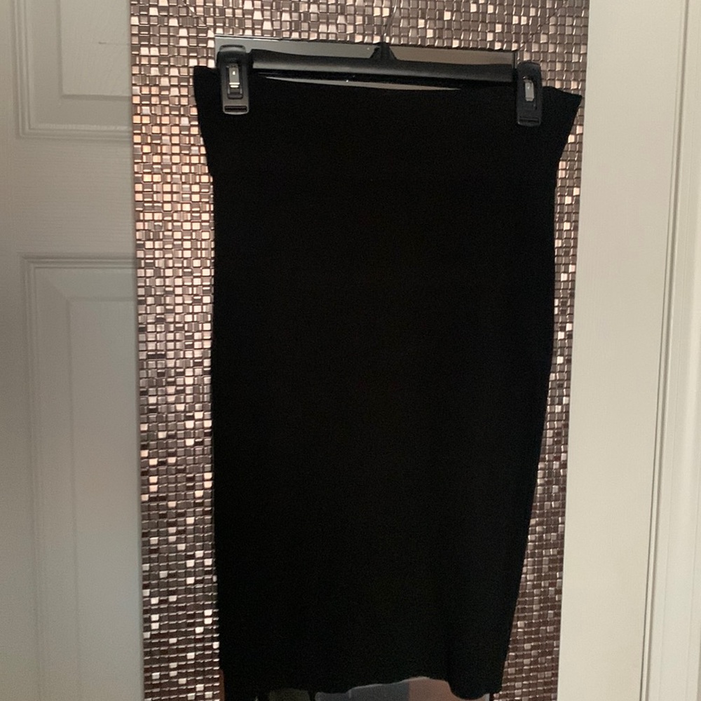 High waisted pencil knit skirt